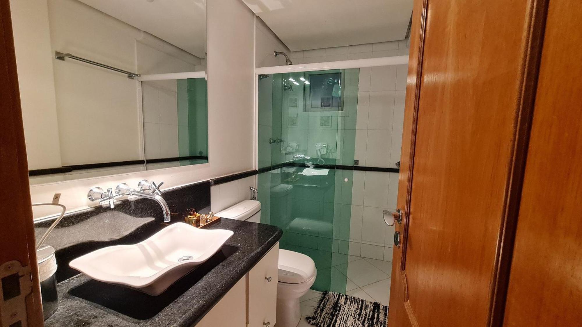 Com 3 Quartos No Capivari Apartamento